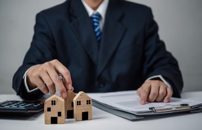 Selling real estate, insurance, buying a house Selling real estate, insurance, buying a house